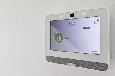 7035 Red Maple Lane, Lithonia, GA 30058 - Photo 5