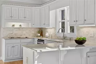 250 Tynebrae Pl, Roswell, GA 30075 - Photo 11