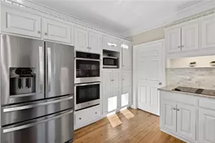 250 Tynebrae Pl, Roswell, GA 30075 - Photo 17