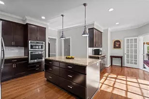 1728 Barrington Cir, Marietta, GA 30062 - Photo 11