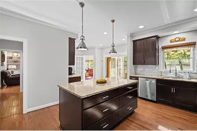 1728 Barrington Circle, Marietta, GA 30062 - Photo 9