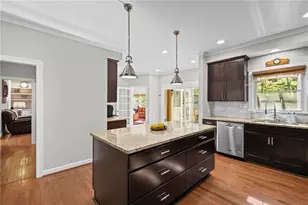 1728 Barrington Cir, Marietta, GA 30062 - Photo 9