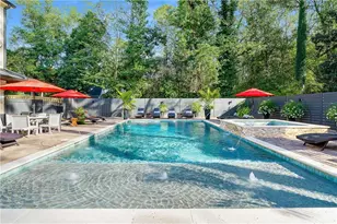 8380 Berkley Ridge, Sandy Springs, GA 30350 - Photo 3