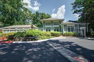 1115 Summit N Dr NE, Atlanta, GA 30324 - Photo 21