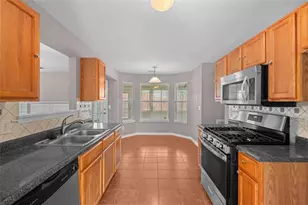 1568 Queen Elizabeth Dr, Locust Grove, GA 30248 - Photo 11