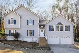 204 Queensbury Ct, Acworth, GA 30102 - Photo 1