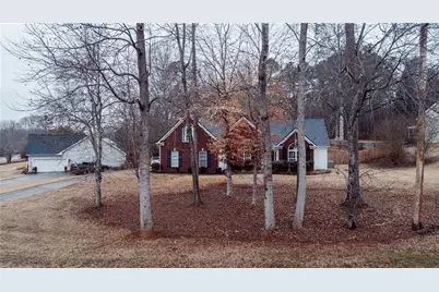 1305 Overland Park Drive, Braselton, GA 30517 - Photo 5