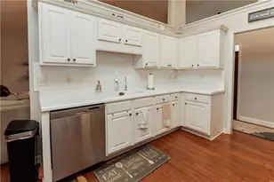 1305 Overland Park Dr, Braselton, GA 30517 - Photo 27