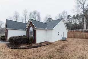 1305 Overland Park Dr, Braselton, GA 30517 - Photo 11