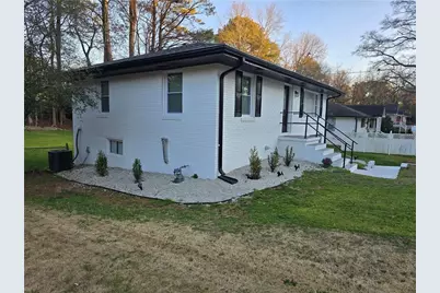 369 Virginia Place SE, Marietta, GA 30067 - Photo 7