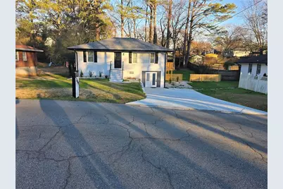 369 Virginia Place SE, Marietta, GA 30067 - Photo 5