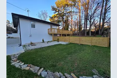 369 Virginia Place SE, Marietta, GA 30067 - Photo 9