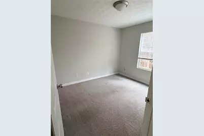 11203 Fairington Ridge Circle, Lithonia, GA 30038 - Photo 5