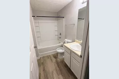 11203 Fairington Ridge Circle, Lithonia, GA 30038 - Photo 3