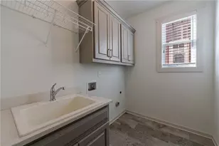 1810 Cromwell Walk, Dunwoody, GA 30338 - Photo 29