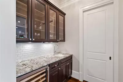 1740 Doncaster Drive NE, Atlanta, GA 30309 - Photo 15