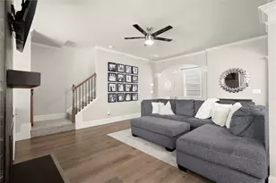 6379 Crosscreek Ln, Flowery Branch, GA 30542 - Photo 7