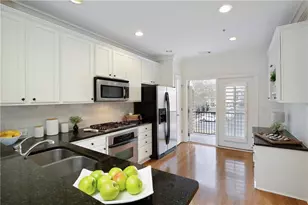 2764 Wander Ln, Alpharetta, GA 30022 - Photo 7