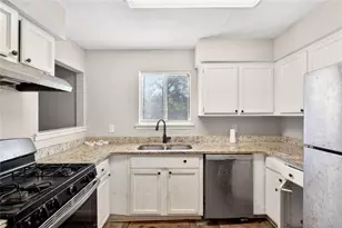 9218 River Chase Way, Jonesboro, GA 30238 - Photo 11