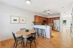 411 Royal Cres Ln E, Canton, GA 30115 - Photo 9