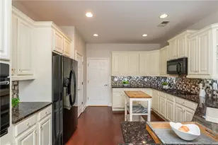 242 Orchards Cir, Woodstock, GA 30188 - Photo 21