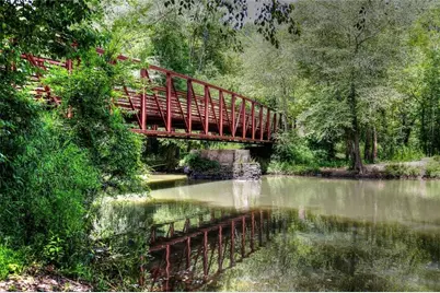 137 Creekview Drive, Woodstock, GA 30188 - Photo 33