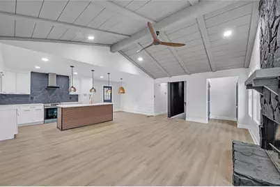 137 Creekview Drive, Woodstock, GA 30188 - Photo 9