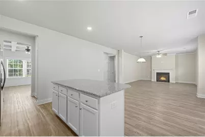 33 N Village Circle, Rydal, GA 30171 - Photo 7