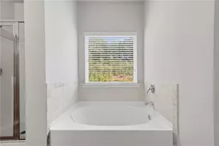 33 N Village Cir, Rydal, GA 30171 - Photo 25