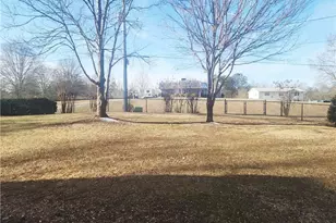 5720 Wade Whelchel Rd, Murrayville, GA 30564 - Photo 3