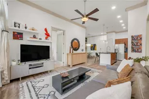 711 Cosmopolitan Dr NE, Atlanta, GA 30324 - Photo 9