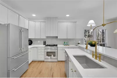 4220 Delamar Drive, Cumming, GA 30041 - Photo 17