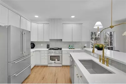 4220 Delamar Drive, Cumming, GA 30041 - Photo 17