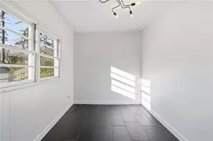 1333 Lynford Dr SW, Atlanta, GA 30310 - Photo 11