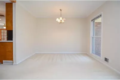 5547 Prince Phillip Way, Stone Mountain, GA 30087 - Photo 9