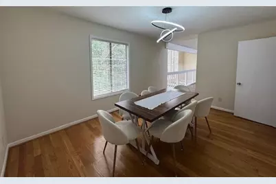 192 Kings Row NE, Marietta, GA 30067 - Photo 9