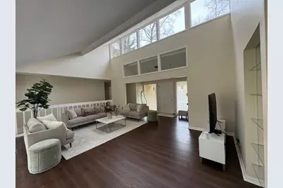 192 Kings Row NE, Marietta, GA 30067 - Photo 3