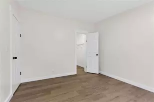 329 Brook Rd, Barnesville, GA 30204 - Photo 17