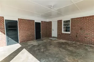 419 Lockridge Ln, Lawrenceville, GA 30046 - Photo 15