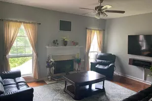 4204 Hunters Green Way NE, Kennesaw, GA 30144 - Photo 9