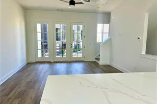 2660 Mackintosh Ct, Brookhaven, GA 30319 - Photo 5