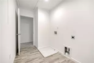 1377 Liberty Park Dr, Braselton, GA 30517 - Photo 17