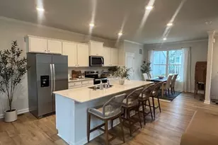 6724 Leigh St, Flowery Branch, GA 30542 - Photo 3