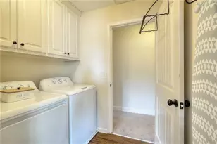 25 Cambridge Farms Dr, Hoschton, GA 30548 - Photo 17