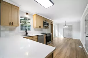 146 W Wedgewood Cir, Newnan, GA 30263 - Photo 11