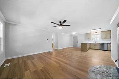 146 W Wedgewood Circle, Newnan, GA 30263 - Photo 9