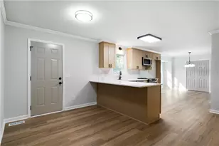 146 W Wedgewood Cir, Newnan, GA 30263 - Photo 13