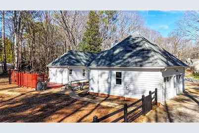 718 Robert Way, Powder Springs, GA 30127 - Photo 9