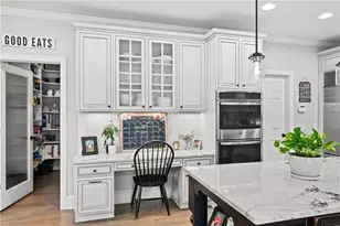 810 Lake Ridge Ct, Canton, GA 30114 - Photo 15