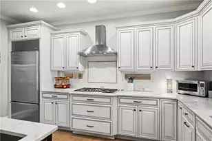 810 Lake Ridge Ct, Canton, GA 30114 - Photo 13